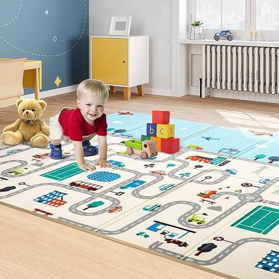 Foldable baby play mat