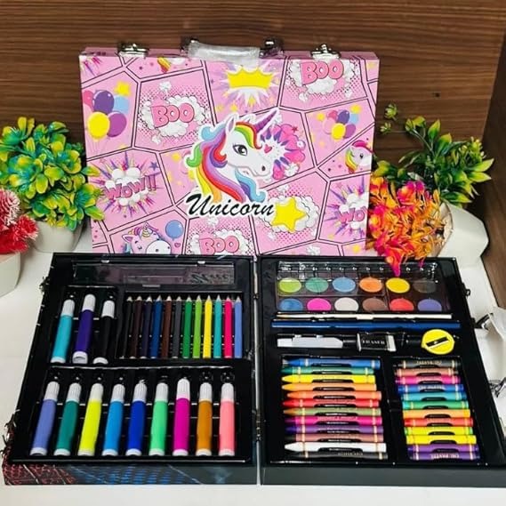 Kids Deluxe Art & Painting Kit